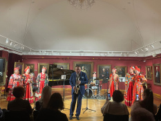 ﻿20 ноября в Московской государственной картинной галерее Народного художника СССР А. Шилова состоялся концерт джазовой музыки "Осенний блюз"