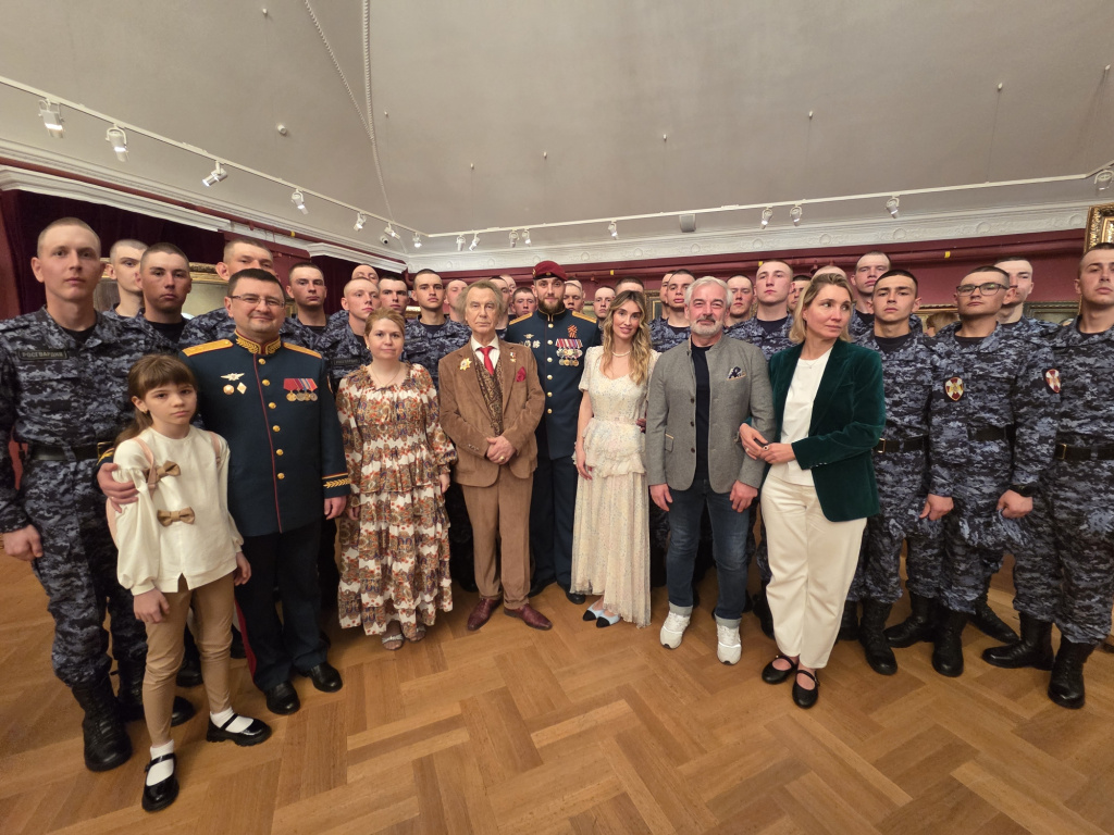 2. Патриотическая встреча.jpg