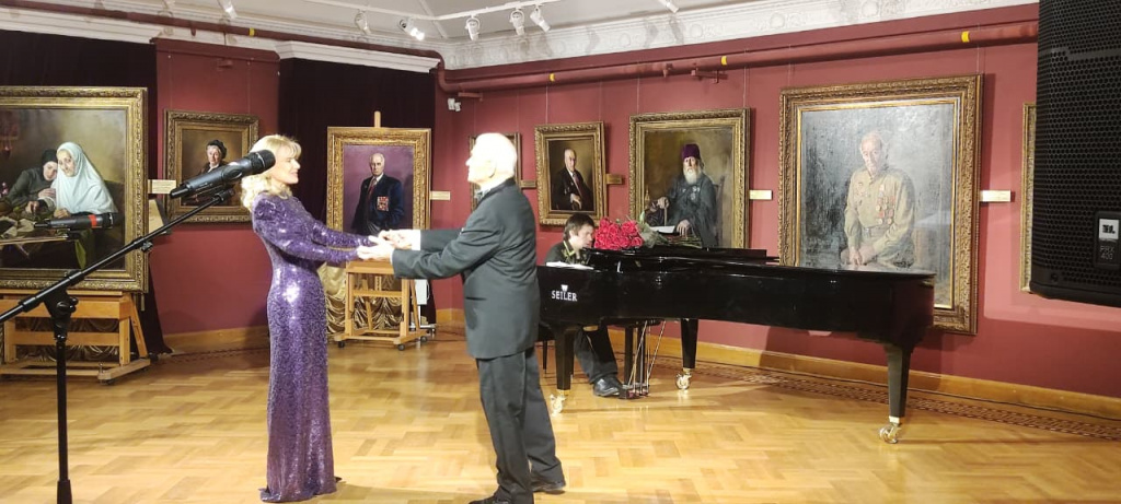 Если звезды зажигаются4.jpeg