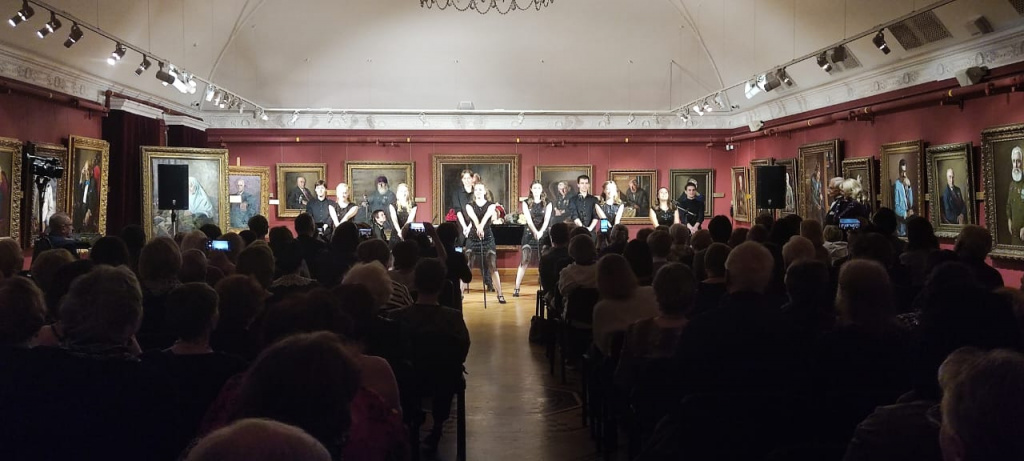 Если звезды зажигаются.jpeg