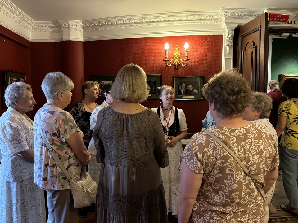 4.jpeg